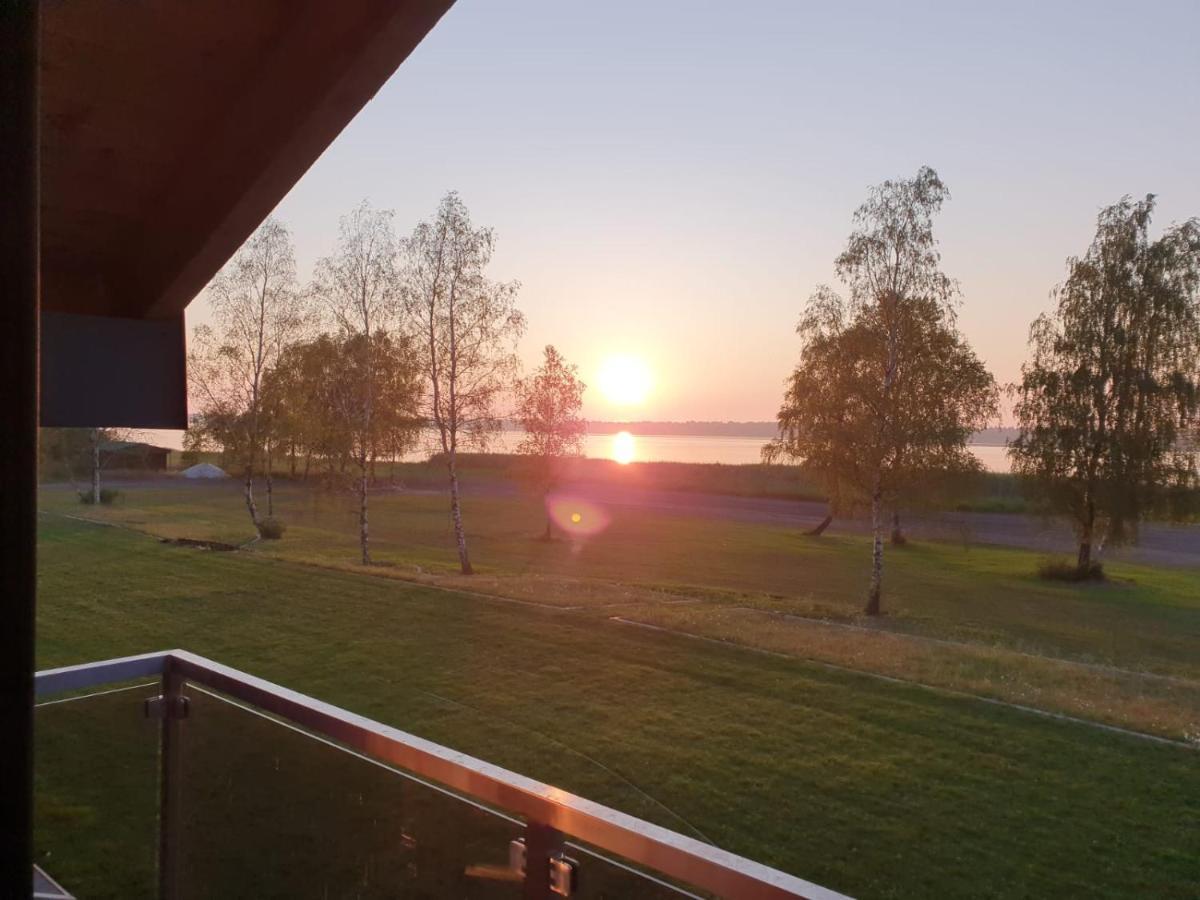 Kite Marina Sarbsk Hotel Exterior photo